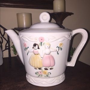 Vintage 1920-1940s Large Porcelier Teapot